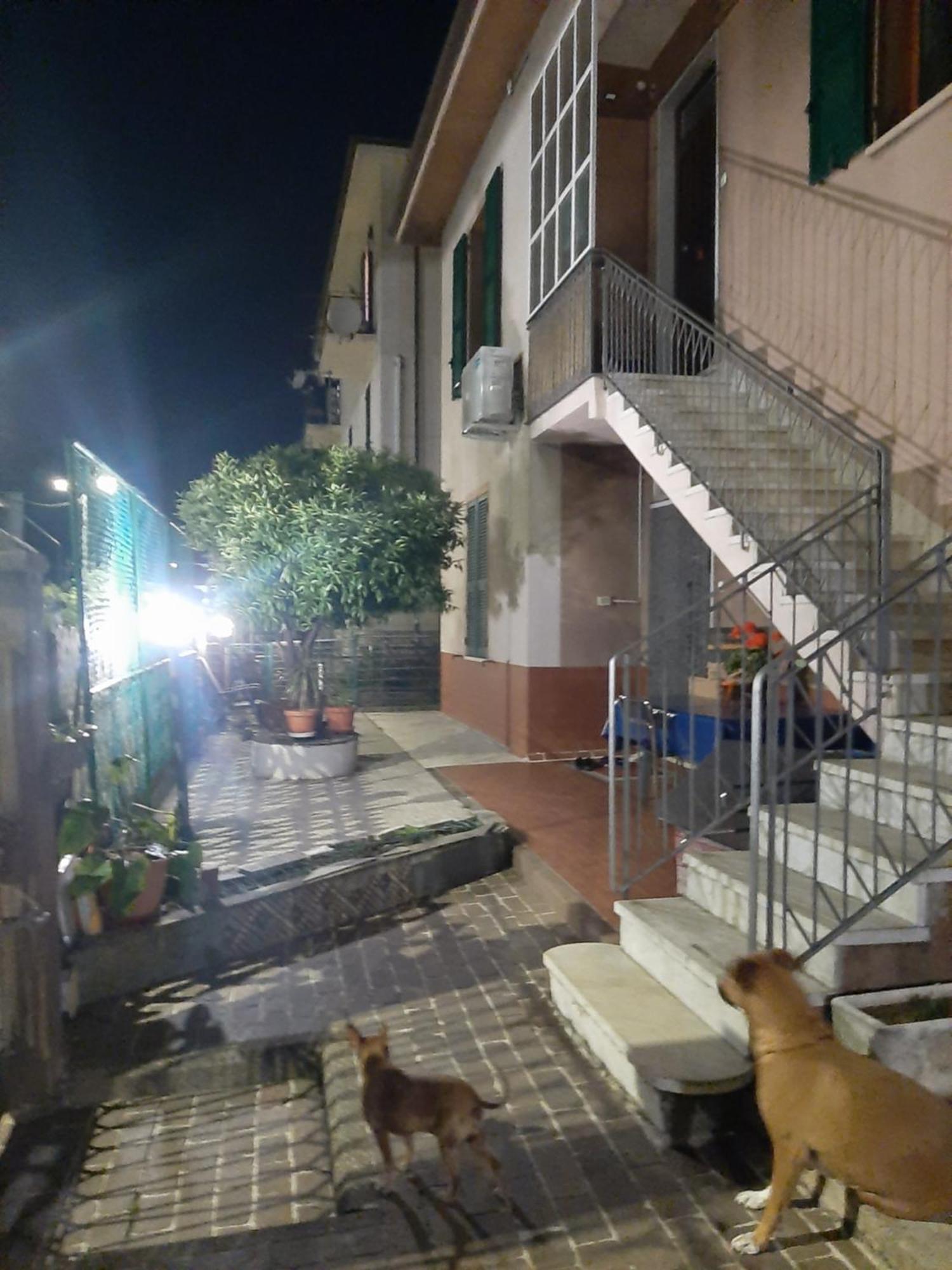 Casa Vacanza Dh 斯培西亚 外观 照片